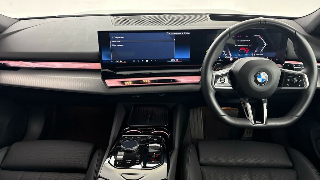 BMW 5 Series 520I M Sport Tech Plus Blue #4
