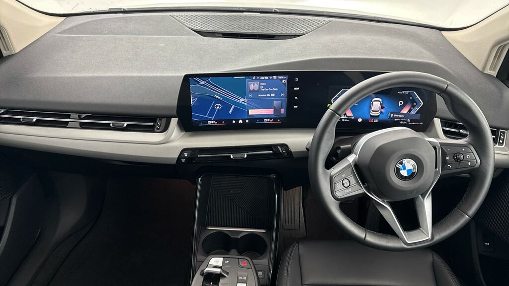 BMW 2 Series Active Tourer 220I Mht Sport Dct White #4