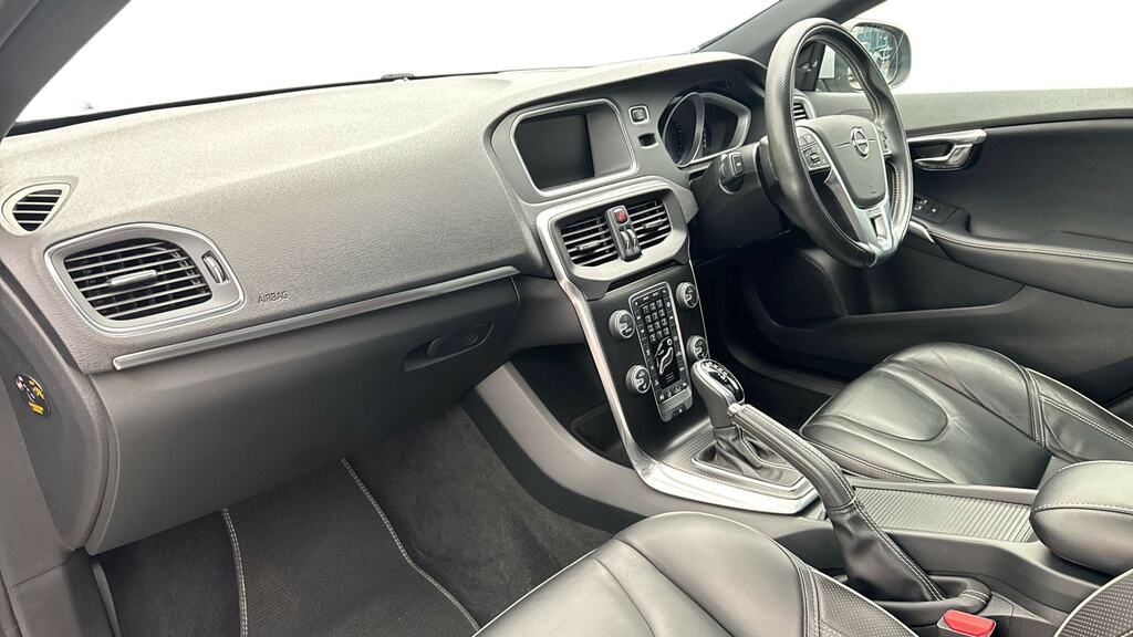 Volvo V40 T2 122 R Design Pro Geartronic KU18YEL Silver #4