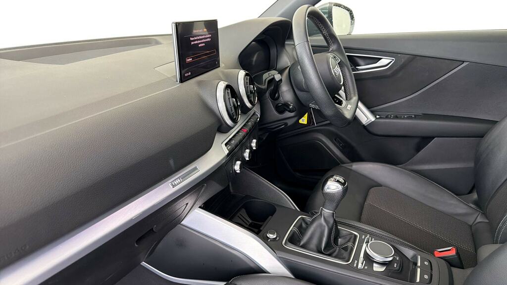 Audi Q2 30 Tfsi S Line Grey #2
