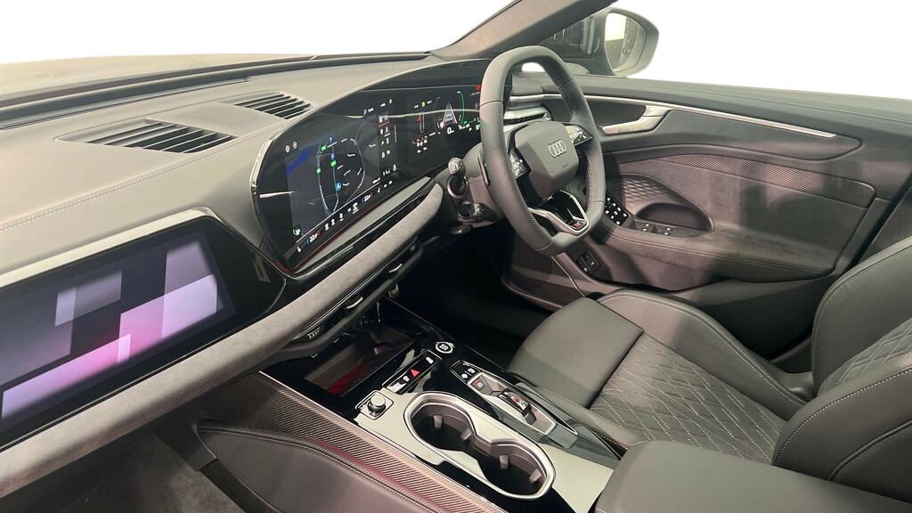 Audi A6 Saloon 2.0 E-hybrid Qtro 299 Launch Edition S Tronic Blue #2