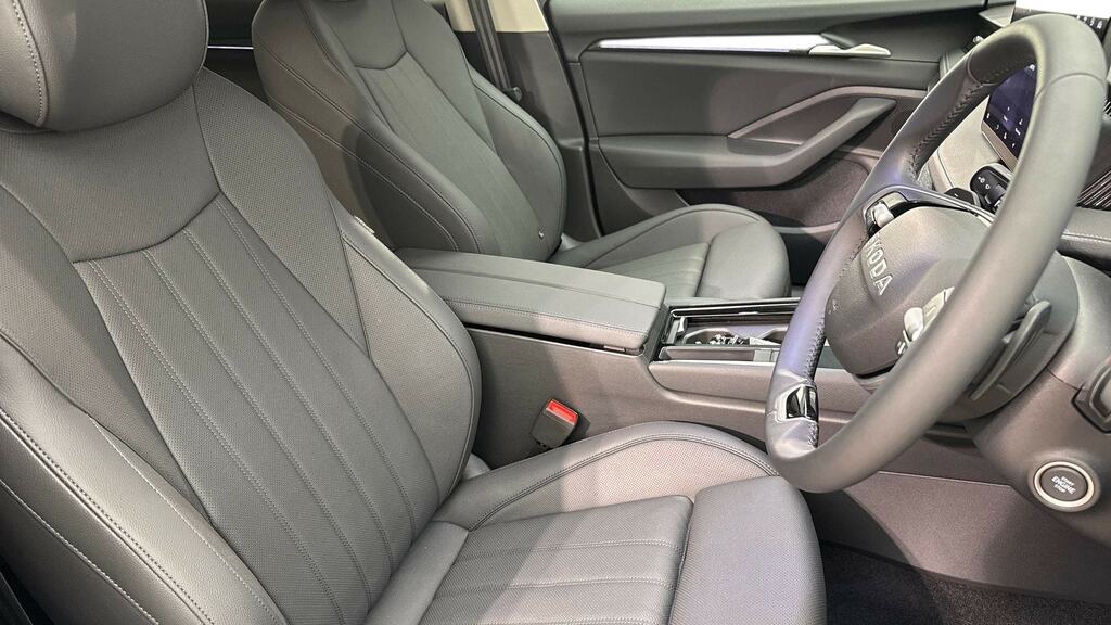 Skoda Superb 2.0 Tdi Laurin Amp Klement Estate Dsg Yellow #15