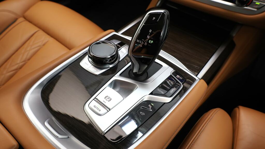 BMW 7 Series Bmw Saloon 745Le Xdrive M Sport Grey #10