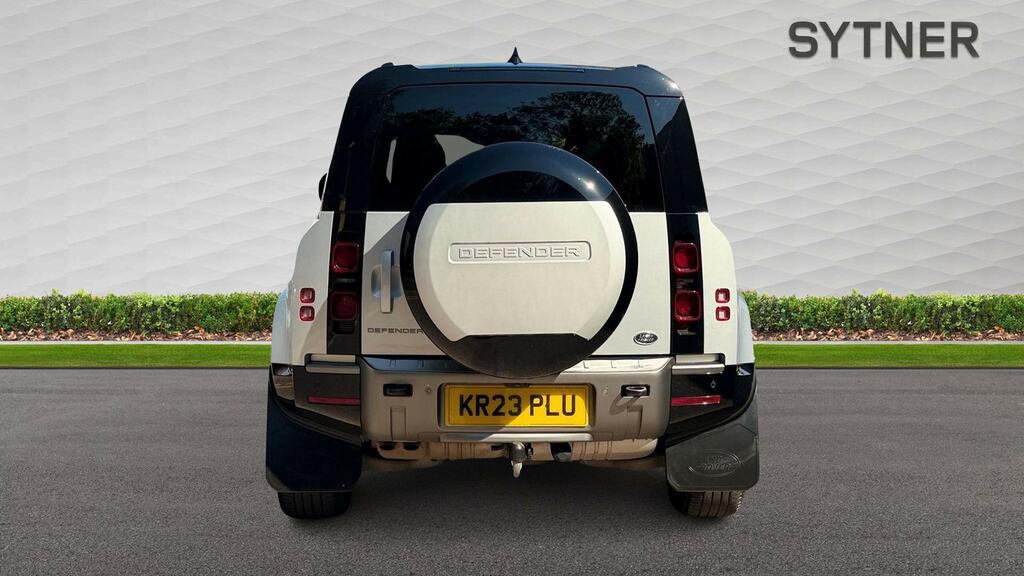 Land Rover Defender 110 3.0 D300 X-dynamic Se 110 Silver #6