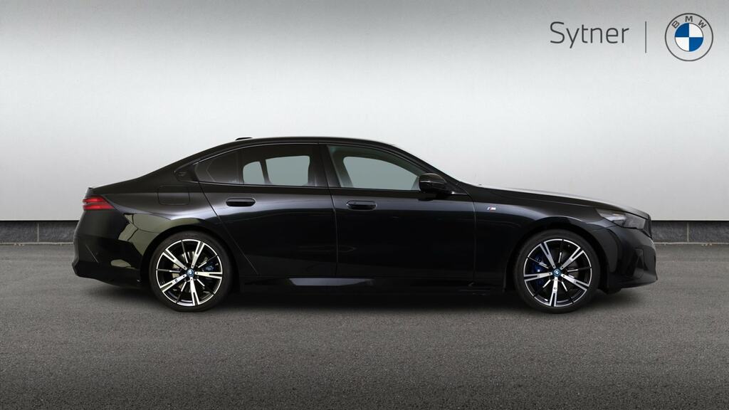 BMW i5 250Kw Edrive40 M Sport Pro 84Kwh Black #3