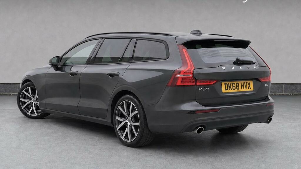 Volvo V60 2.0 T5 Momentum Grey #3