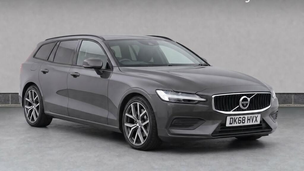 Volvo V60 2.0 T5 Momentum Grey