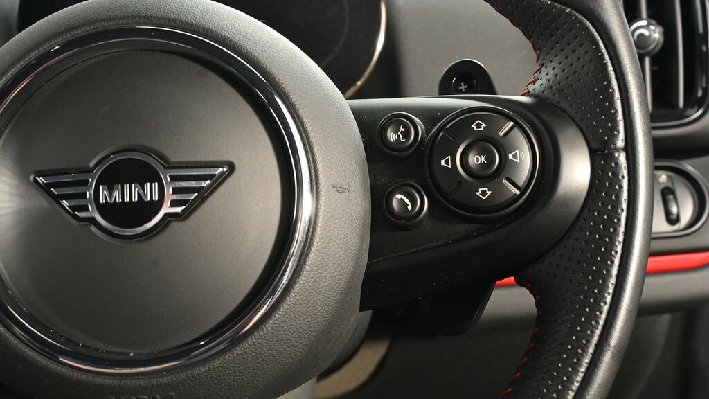 Mini Countryman 1.5 10Kwh Cooper Se Sport Suv Plug-in H Black #18