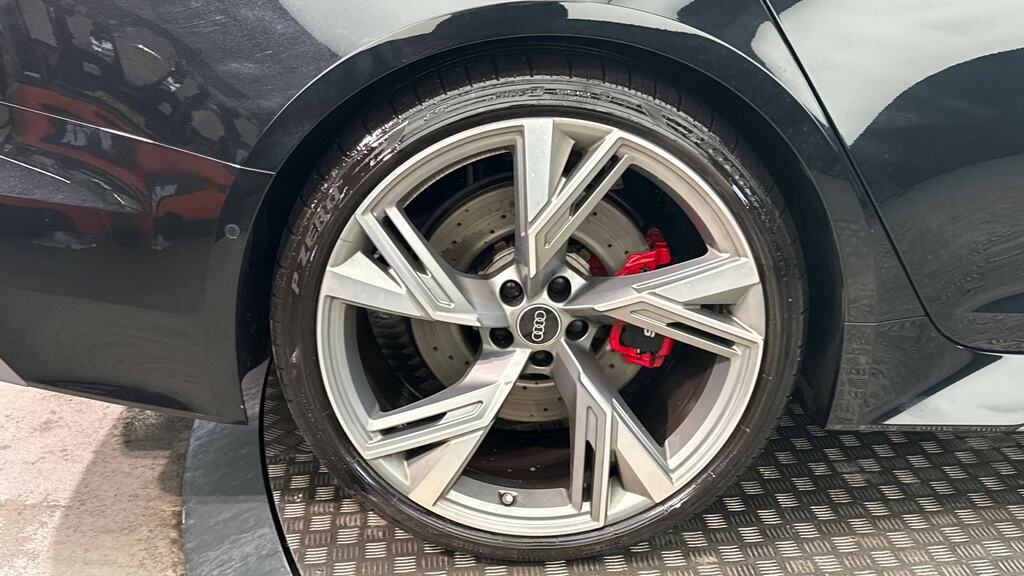 Audi RS6 Avant Rs 6 Tfsi Quattro Performance Tiptronic Black #5