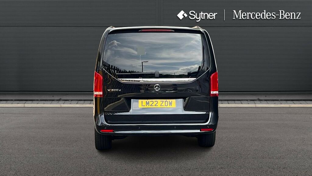 Mercedes-Benz V Class 2.0 V220d Sport G-tronic Euro 6 Ss 8 Seat Black #7