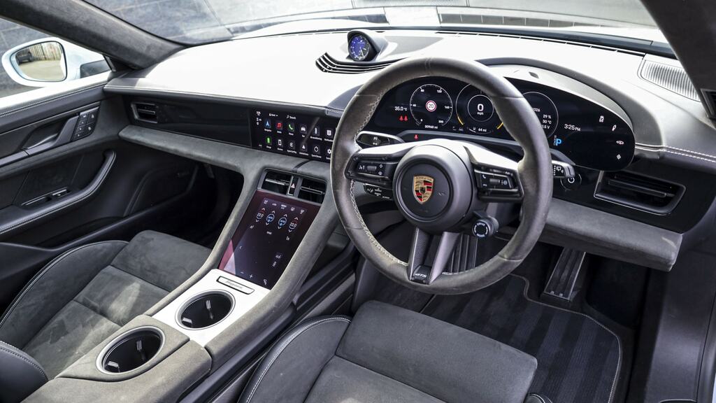 Porsche Taycan 440Kw Gts 93Kwh Grey #3
