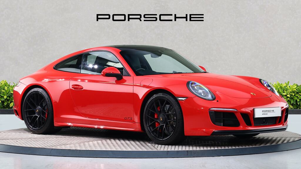 Porsche 911 Gts Pdk Red