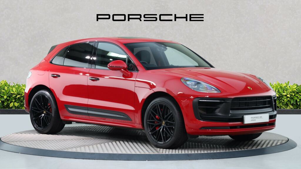 Porsche Macan Gts Pdk Red