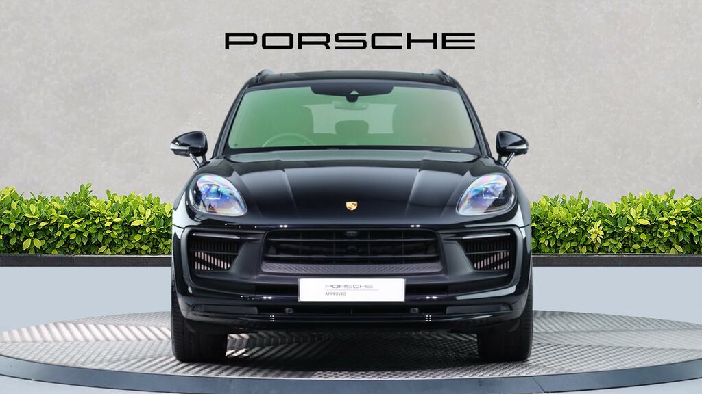 Porsche Macan Gts Pdk Black #2