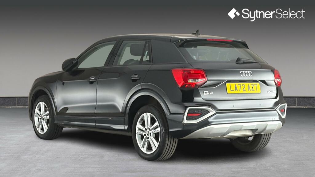 Audi Q2 30 Tfsi Sport Black #2