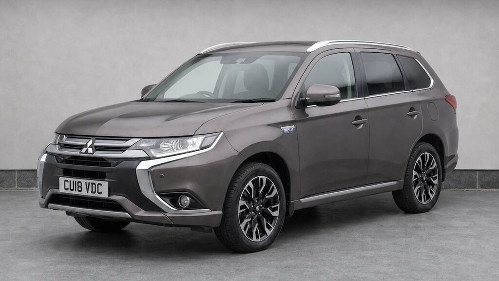 Mitsubishi Outlander 2.0 Phev Juro Brown #2