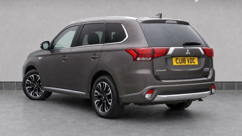 Mitsubishi Outlander 2.0 Phev Juro Brown #3