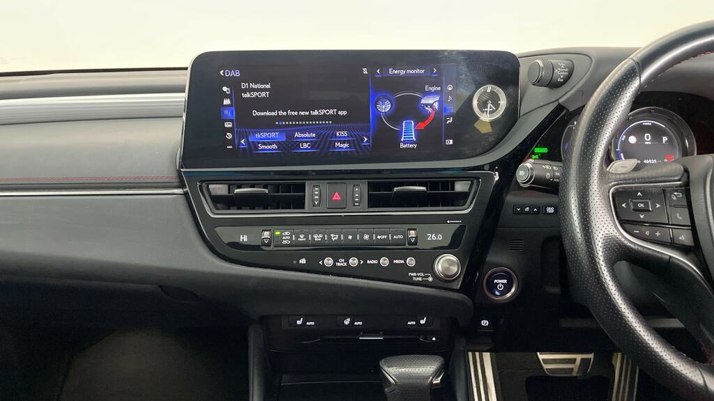 Lexus ES 2.5 300H F Sport Takumi Pack Saloon Hyb White #7