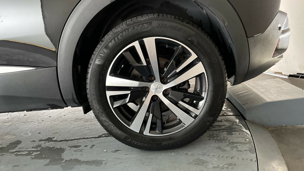 Peugeot 3008 1.5 Bluehdi Gt Eat8 White #25
