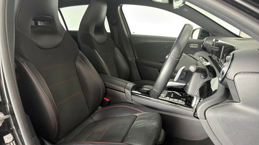 Mercedes-Benz A Class 1.3 A200 Sport Saloon Euro 6 S Black #10