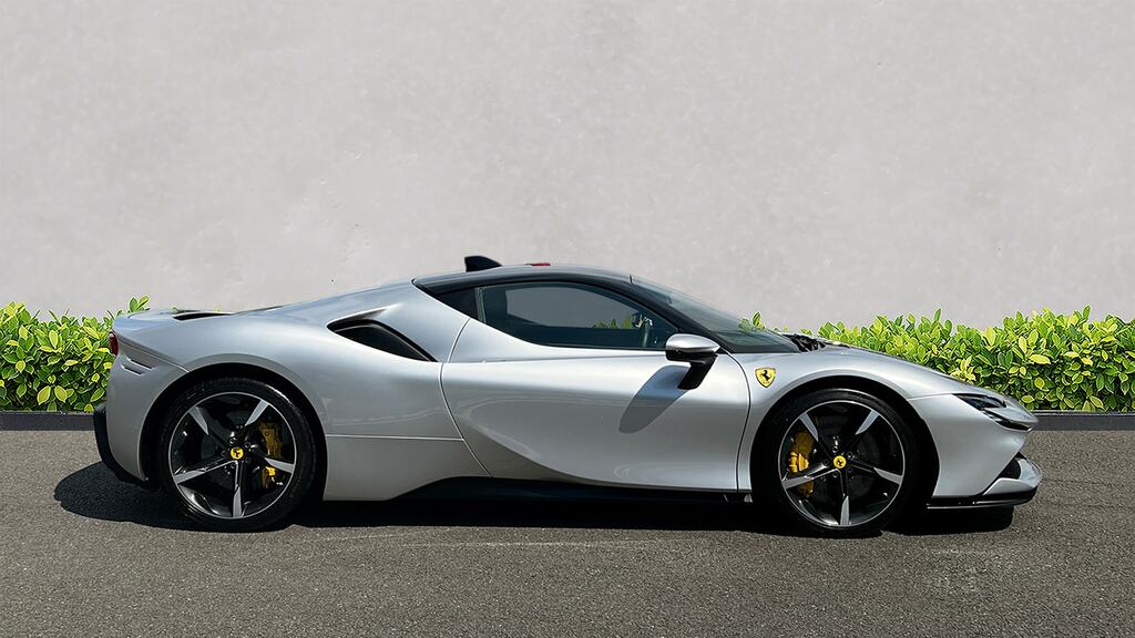 Ferrari Sf90 Stradale 4.0T V8 7.9Kwh F1 Dct 4Wd Euro 6 Ss  #7