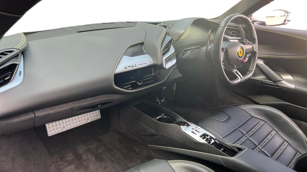 Ferrari Sf90 Stradale 4.0T V8 7.9Kwh F1 Dct 4Wd Euro 6 Ss  #11