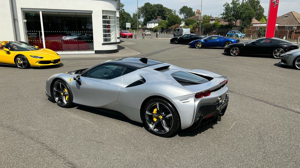 Ferrari Sf90 Stradale 4.0T V8 7.9Kwh F1 Dct 4Wd Euro 6 Ss  #22