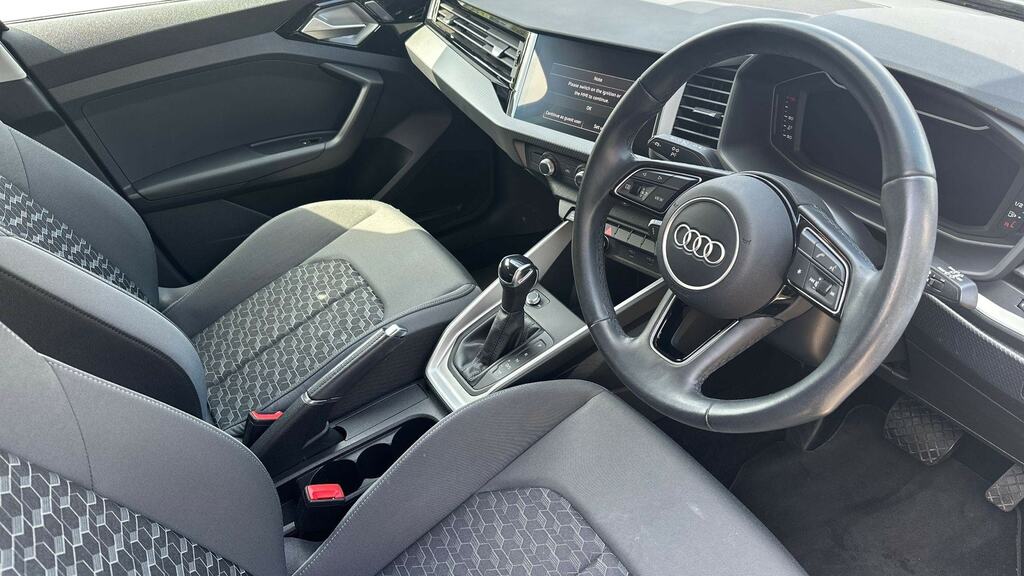 Audi A1 30 Tfsi 110 Sport S Tronic Black #6