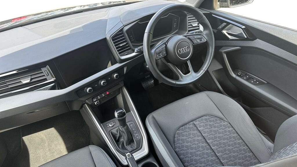 Audi A1 30 Tfsi 110 Sport S Tronic Black #2