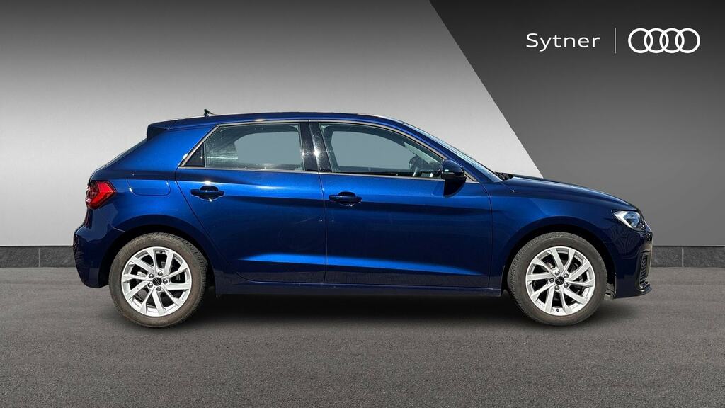Audi A1 30 Tfsi 110 Sport S Tronic Blue #4
