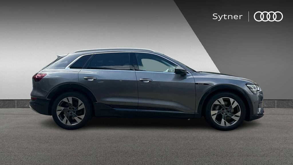 Audi E-tron 300Kw 55 Quattro 95Kwh KY19OCN Grey #4