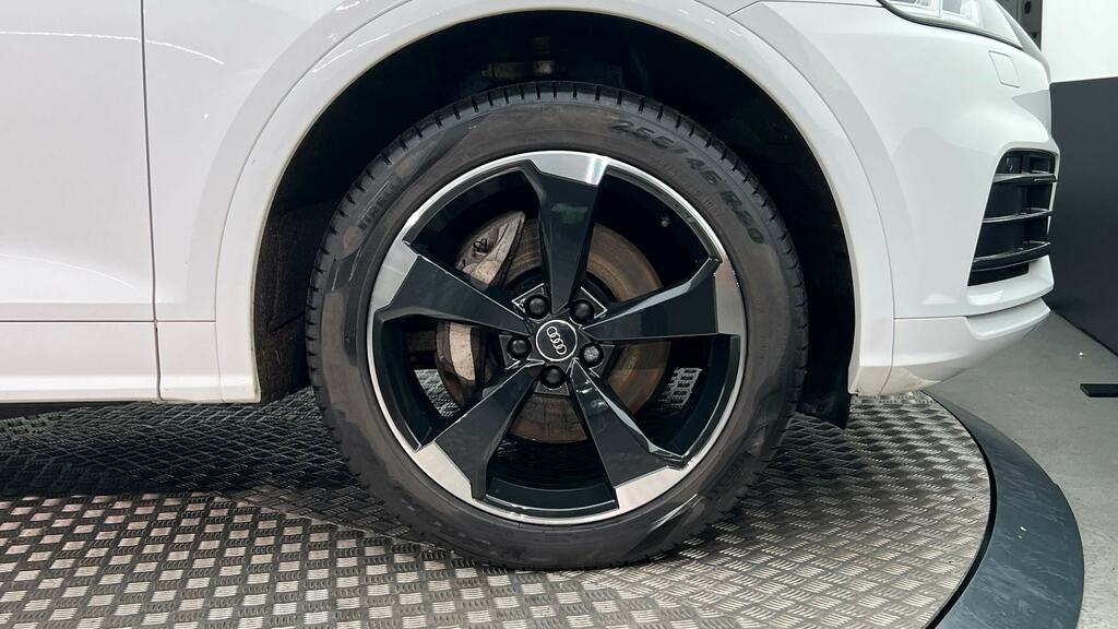Audi Q5 50 Tfsi E Quattro Black Edition S Tronic White #5