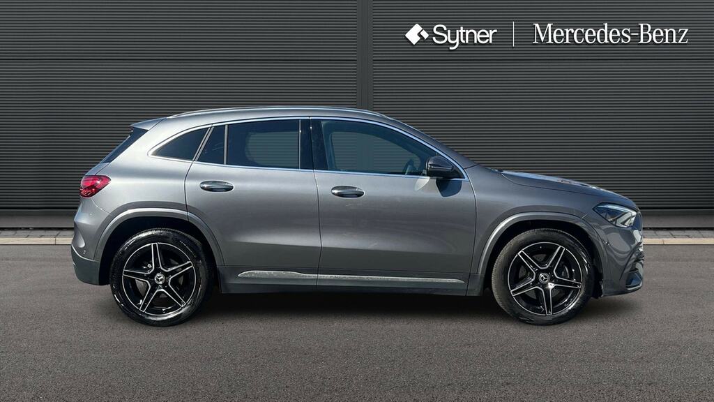 Mercedes-Benz GLA Class Gla 200 Amg Line Executive Grey #4