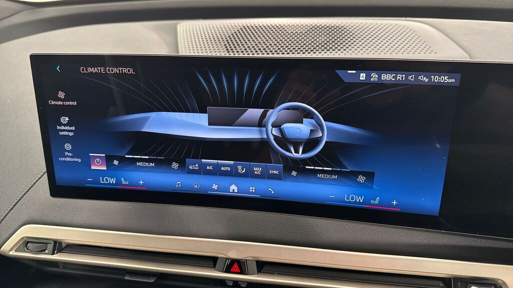 BMW iX Bmw Estate 240Kw Xdrive40 M Sport Edition 76.6Kwh Black #24