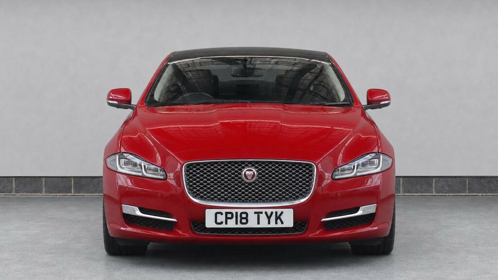 Jaguar XJ 3.0D V6 Portfolio Red #5