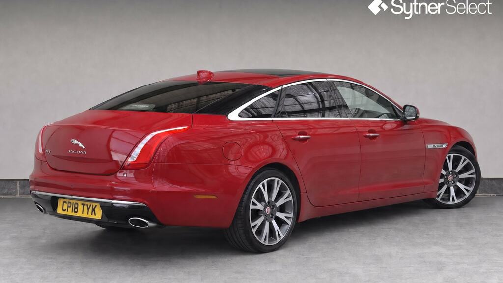 Jaguar XJ 3.0D V6 Portfolio Red #4