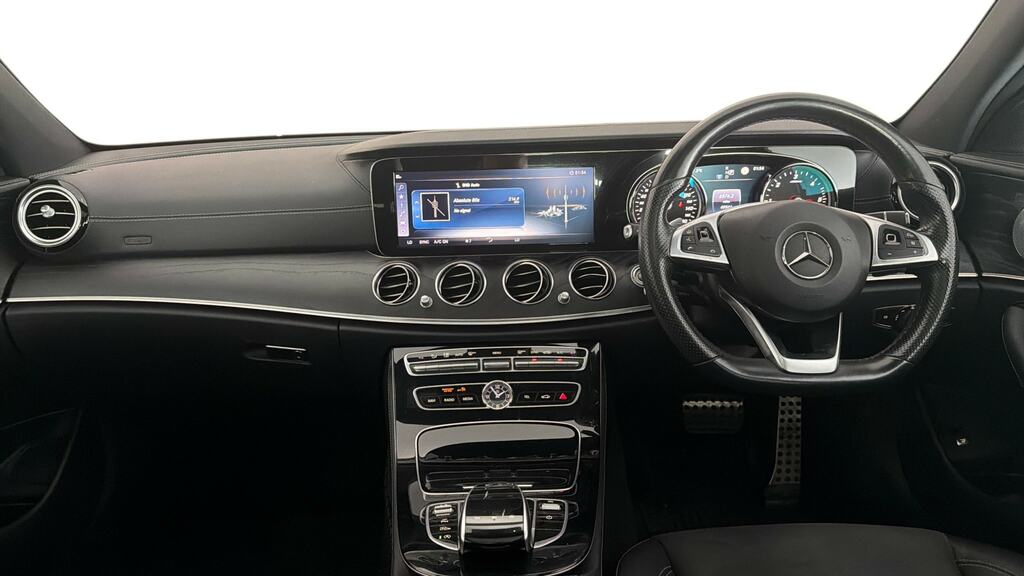 Mercedes-Benz E Class E220d Amg Line Premium Plus 9G-tronic GY67ZHK Black #6