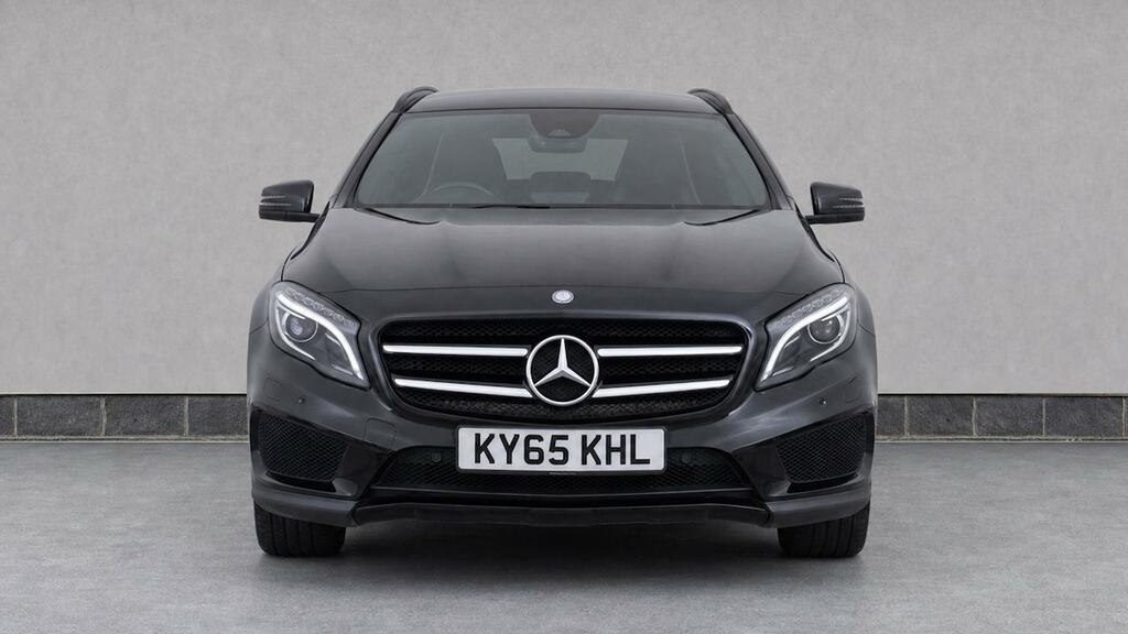 Mercedes-Benz GLA Class Gla 220 Cdi 4Matic Amg Line Premium Black #5