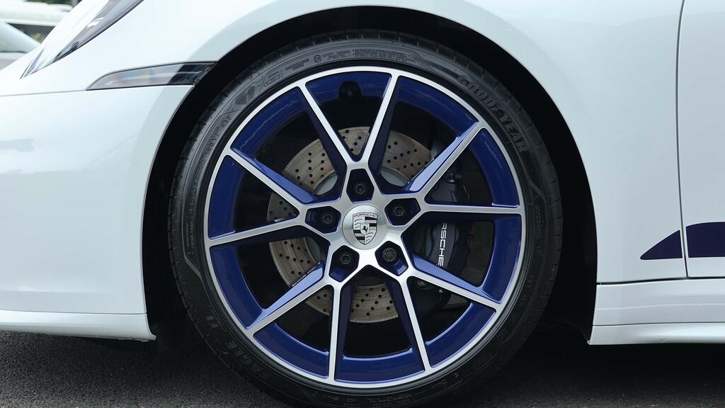 Porsche 911 T 2dr SH26AKN White #4