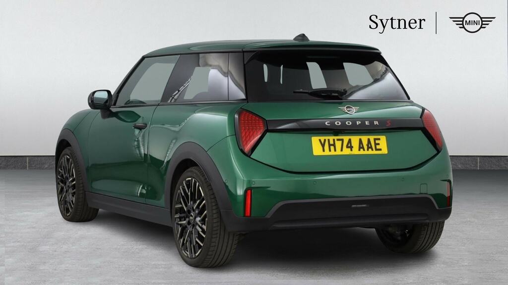 Mini Hatch 2.0 S Exclusive Level 2 YH74AAE Green #2