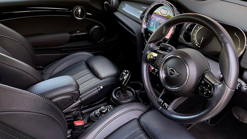 Mini Hatch 1.5 Cooper Exclusive Comfortnav Pck FA21DWE Blue #6