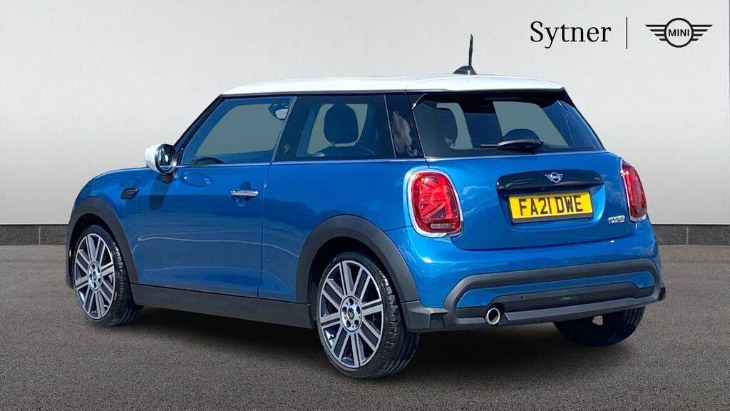 Mini Hatch 1.5 Cooper Exclusive Comfortnav Pck FA21DWE Blue #2