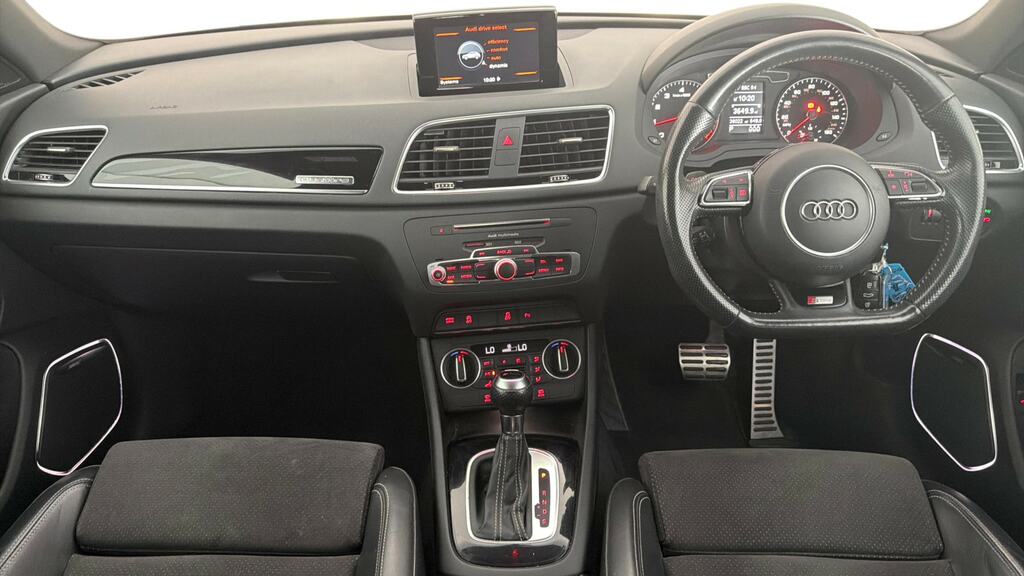 Audi Q3 2.0T Fsi Quattro Black Edition S Tronic Blue #6