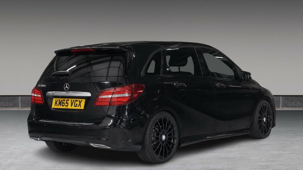 Mercedes-Benz B Class B200d Amg Line Premium Black #4
