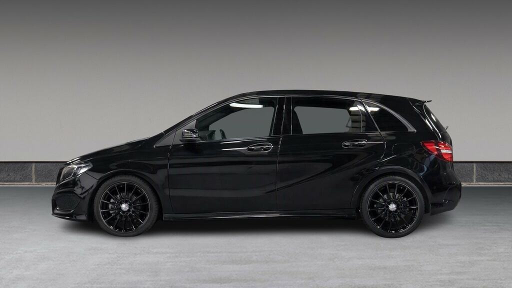 Mercedes-Benz B Class B200d Amg Line Premium Black #6
