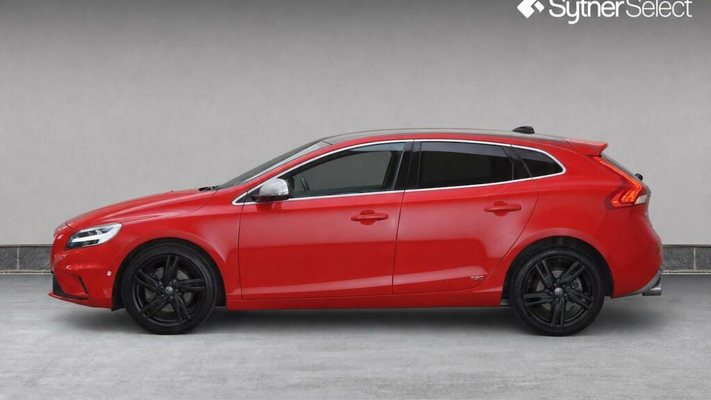 Volvo V40 T3 152 R Design Pro Geartronic KY18EKE Red #6
