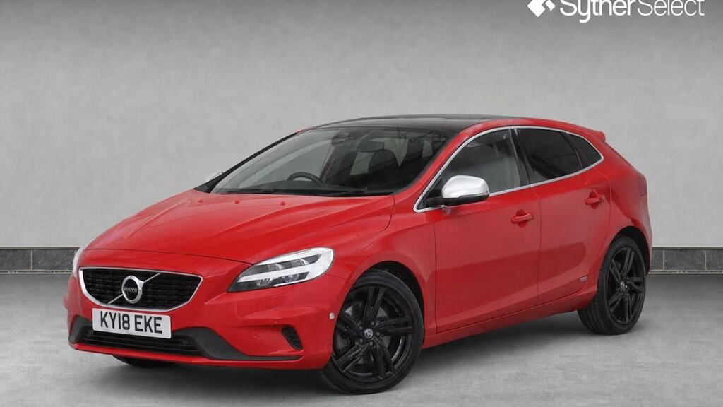 Volvo V40 T3 152 R Design Pro Geartronic Red