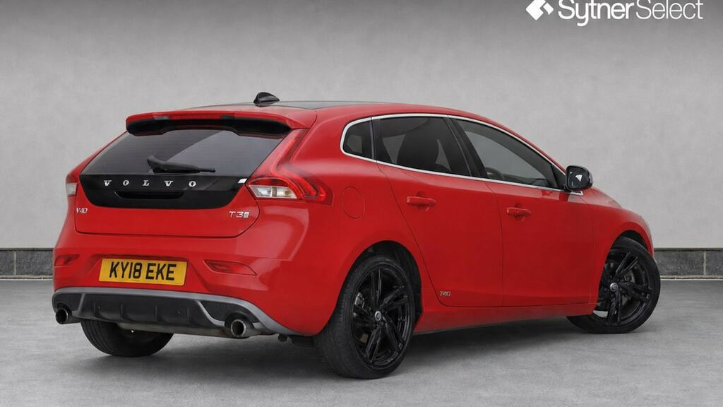 Volvo V40 T3 152 R Design Pro Geartronic KY18EKE Red #4