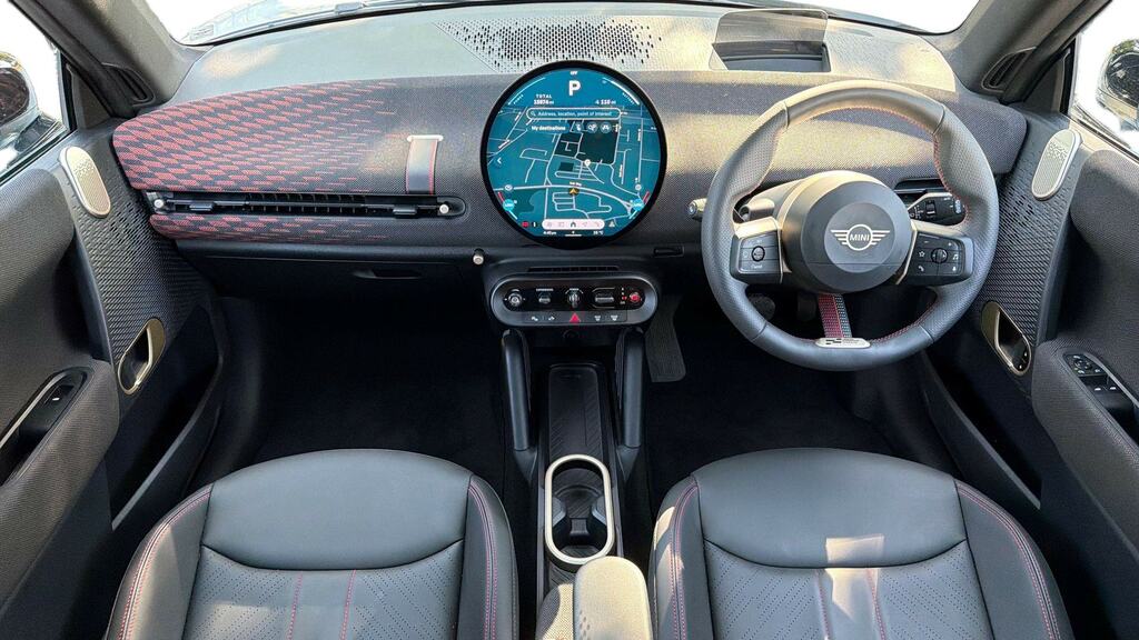 Mini Hatch 135Kw E Sport Level 3 41Kwh YF74XUU White #4
