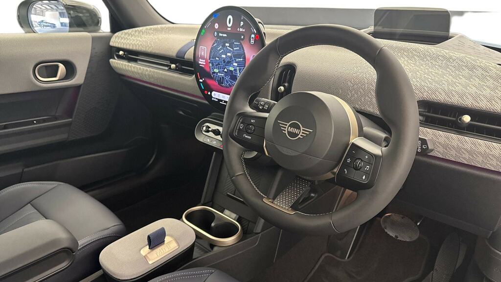 Mini Hatch 1.5 C Exclusive Level 1 BK26KZM White #6